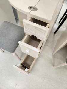 【千歳店展示品】ホワイトカラーが魅力的な姿見ドレッサー