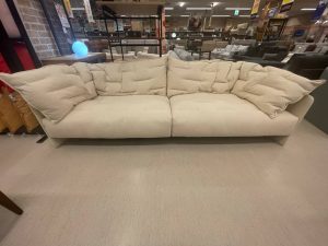 【西岡数量限定品】ジョシュア　ワイド３Pソファ