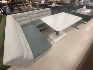 【西岡店　展示現品】LODYダイニングセット