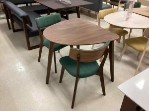 【千歳店展示品】ダイニング3点セット WN/ENG