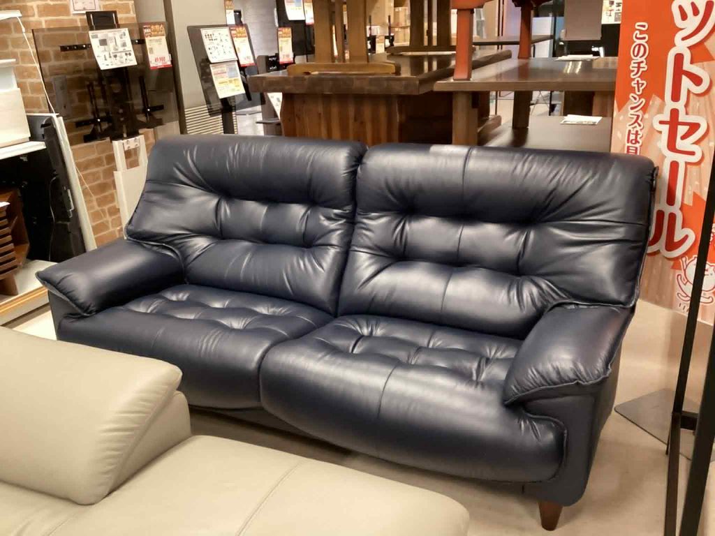 【西岡店　展示現品】3P革ソファ　ﾐｼｭﾗﾝBL
