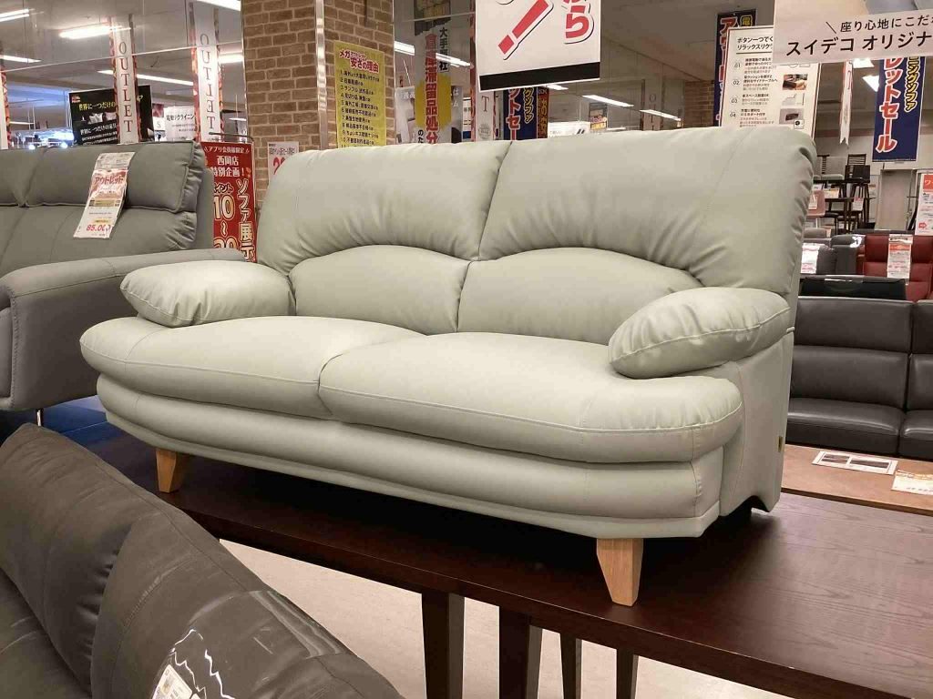 【西岡店　展示現品】２.５人掛け合皮ソファ　ｽｲｰﾄ8