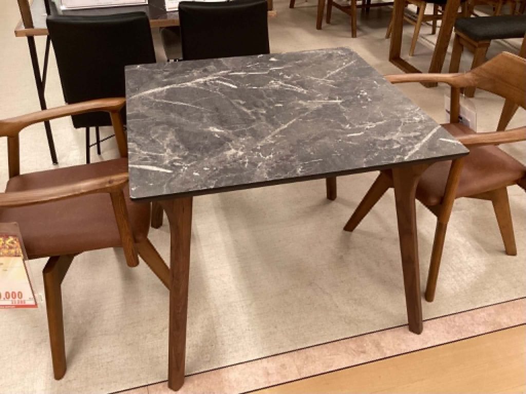 【西岡店　展示現品】85ダイニングテーブル
