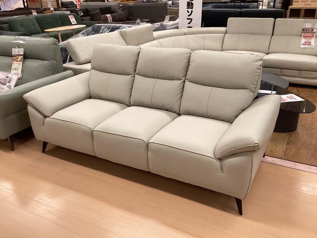 【西岡店　展示現品】革張り３人掛けソファ